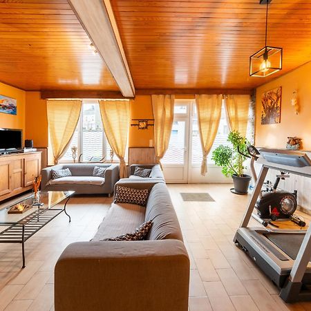 Holiday Home With Bubble Bath Florenville Exterior foto